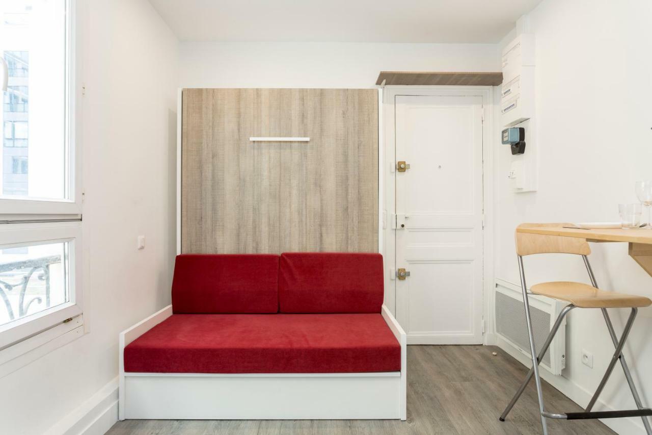 Studette De Charme Neuve Proche Invalides Apartamento Paris Exterior foto